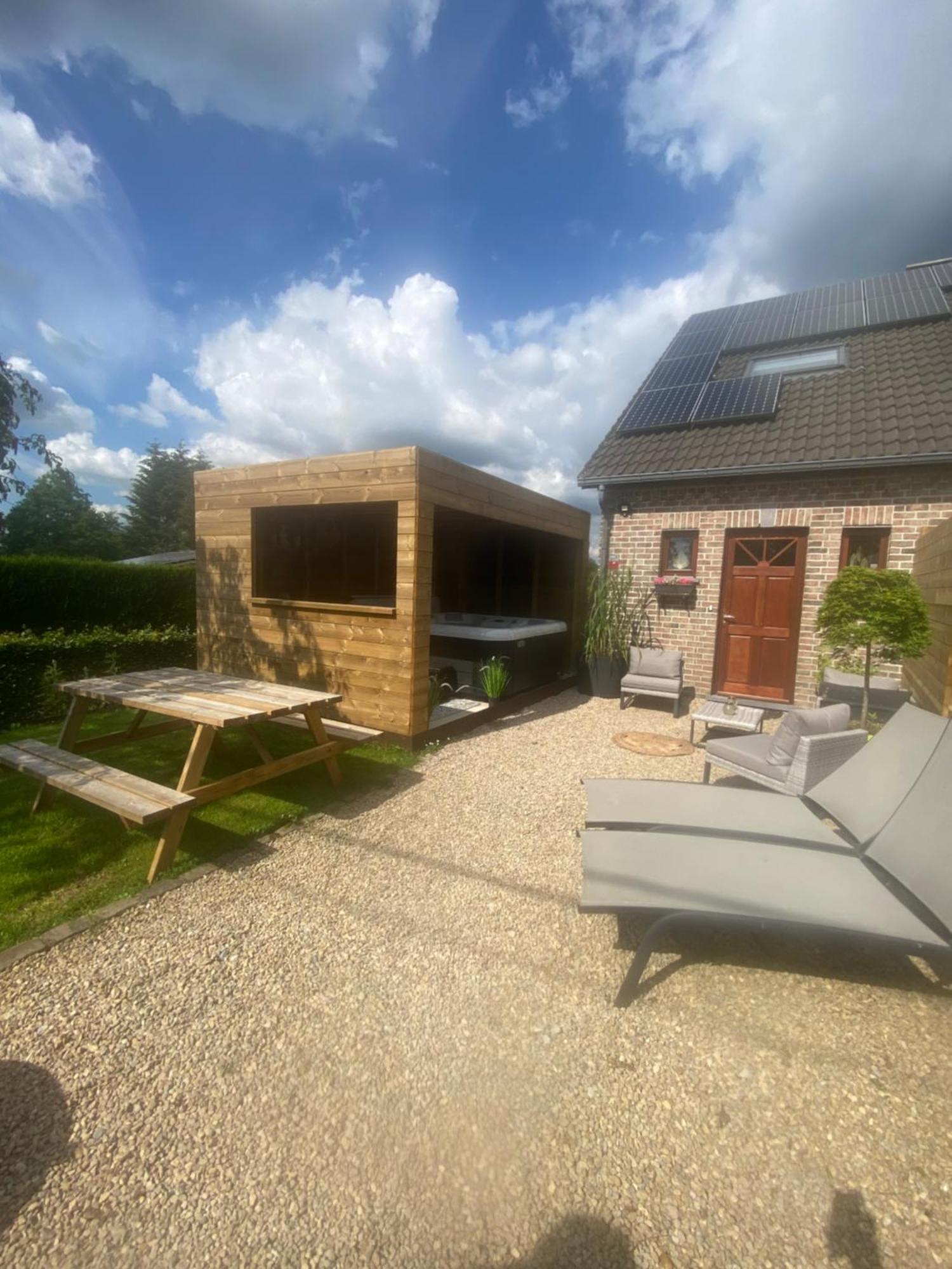 Mon Petit Cocon Villa Жале Екстериор снимка
